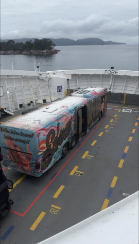 PORNOBUSSEN SELGES!