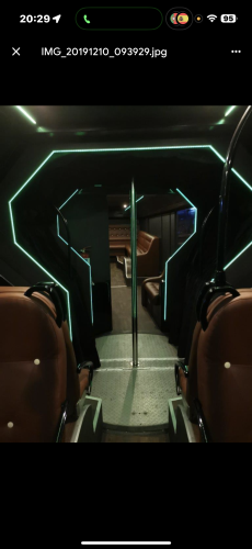 Unik nybygd leddbuss nybygd utleie