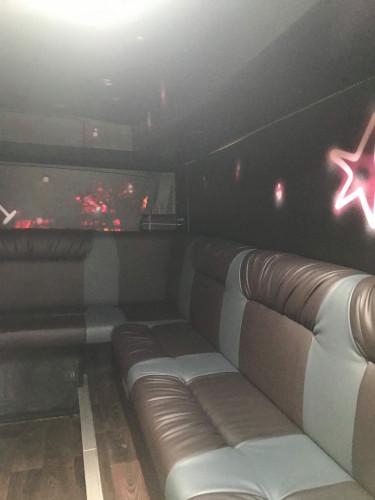 Buss leies ut for single netter!