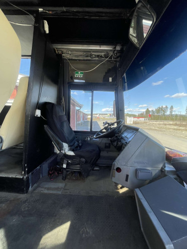 RINGERIKSDAMENE 2025 SELGER BURET