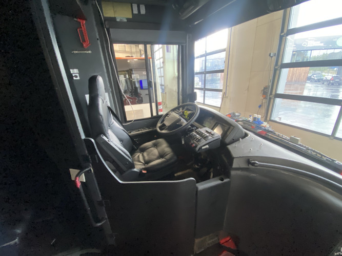 Volvo 8700 - 15m - 23 seter