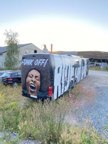 FEIT! 15m leies ut til 02