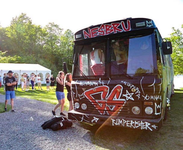 Sidestilte Titsmaskin1 selges videre til 08 (overgira 09)| 30+1 plasser