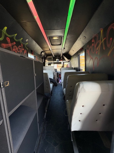 FEITE GRY TIL SALGS FOR 09/010