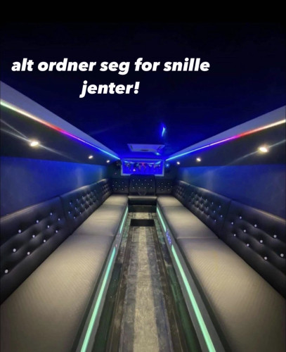 BREI 15 METER MED NAVN KULA SELGES