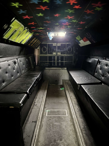 Trofè! Volvo B10M utleie