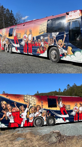 15m Russebuss - gruppestilt (2004 modell)