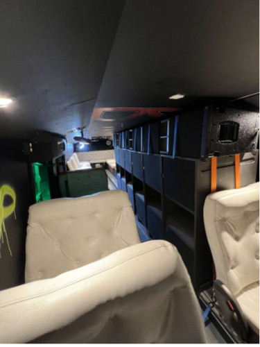 DAWGEN selges, feit 15 metring