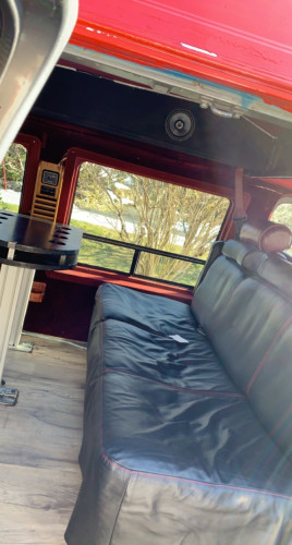 Chevrolet G30 Starcraft