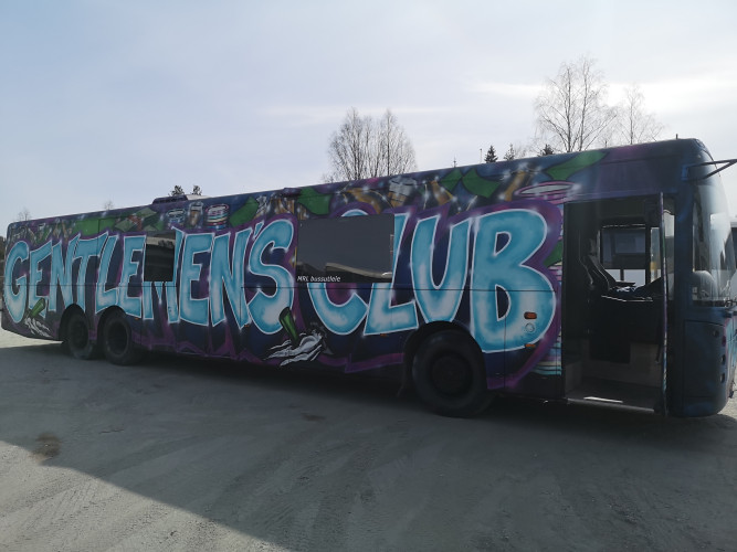 Russebusser til leie.