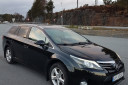 Gratis til leie til russekullet.(UFFE)TOYOTA AVENSIS 1.8-147hk EXECUTIVE - NAVI - RKAMERA - SKINN ++