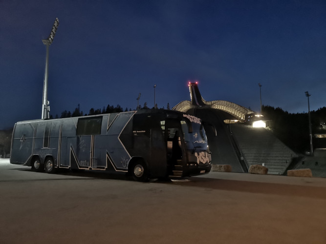 Russebusser leies ut 2025 og 2026.