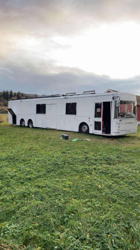 LEKESTUA selges til 09 eller overgira 010!